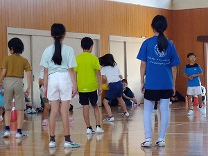 子供対子供　　
