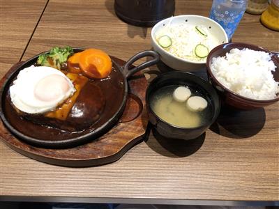 ◆デミグラス、目玉焼き、チーズトッピング