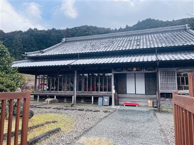 半平入口