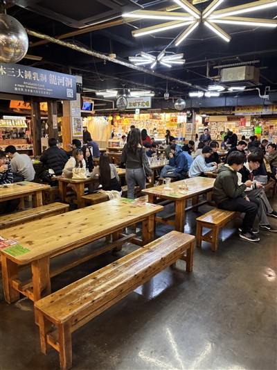 「ひろめ市場」